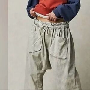 NWT FREE PEOPLE Runyon Harem Drop Crotch Pant Sky Combo